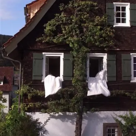 Gutshof-hotel Waldknechtshof فندق
