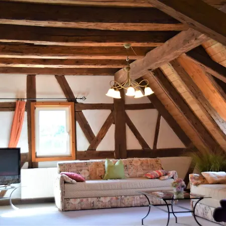 Gutshof-hotel Waldknechtshof فندق