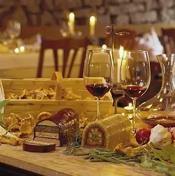 Gutshof-hotel Waldknechtshof 4* بيرسبرون