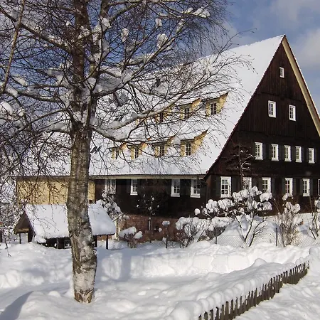 Gutshof-hotel Waldknechtshof באיירסברון