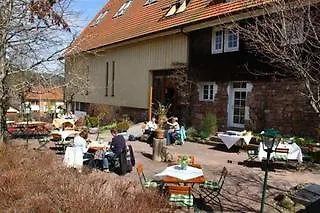 Gutshof-hotel Waldknechtshof 4* באיירסברון
