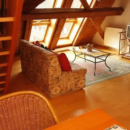 Gutshof-hotel Waldknechtshof 4*